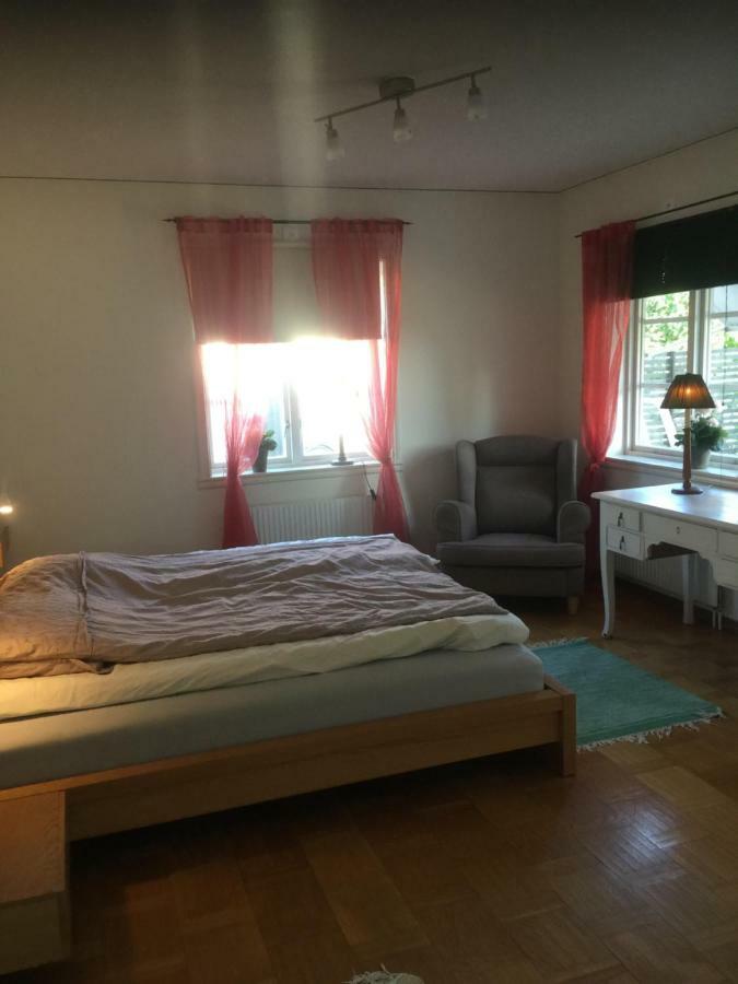 Farbror Alfreds Sjoeutsikt Apartment เชอพิงส์วิค ภายนอก รูปภาพ